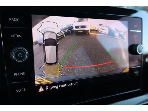 Volkswagen T-Cross 1.0 TSI Life Edition 115PK | Achteruitrijcamera | Hill hold functie | Keyless entry/start ActivLease financial lease