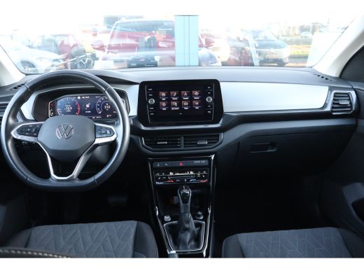 Volkswagen T-Cross 1.0 TSI Life Edition 115PK | Achteruitrijcamera | Hill hold functie | Keyless entry/start ActivLease financial lease
