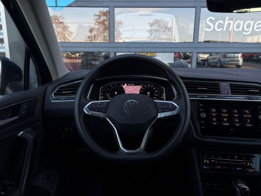 Volkswagen Tiguan 1.5 TSI 150 pk Elegance 7-DSG | Trekhaak | Achteruitrijcamera | Elektrische a-klep | ActivLease financial lease