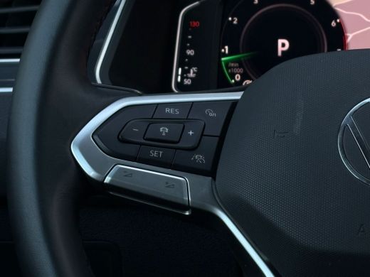 Volkswagen Tiguan 1.5 TSI 150 pk Elegance 7-DSG | Trekhaak | Achteruitrijcamera | Elektrische a-klep | ActivLease financial lease