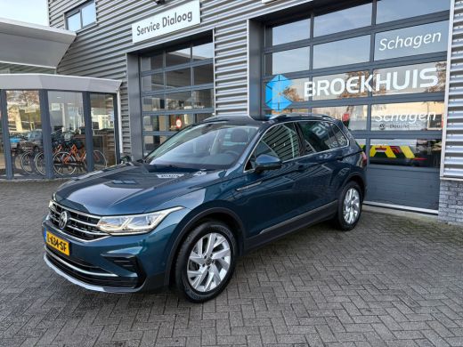 Volkswagen Tiguan 1.5 TSI 150 pk Elegance 7-DSG | Trekhaak | Achteruitrijcamera | Elektrische a-klep | ActivLease financial lease