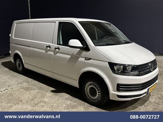 Volkswagen Transporter 2.0 TDI L2H1 Euro6 Airco | Camera | Apple Carplay | Trekhaak | Cruisecontrol Android Auto, Bijrij... ActivLease financial lease