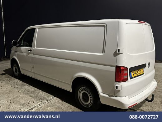Volkswagen Transporter 2.0 TDI L2H1 Euro6 Airco | Camera | Apple Carplay | Trekhaak | Cruisecontrol Android Auto, Bijrij... ActivLease financial lease