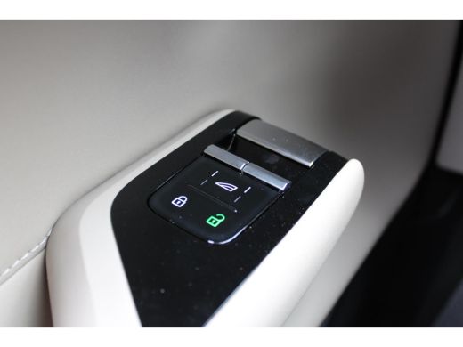 Volvo  EX90 Plus Pure Electric AWD 360&deg; camera | Luchtvering | AWD | Pilot assist | Panoramadak ActivLease financial lease