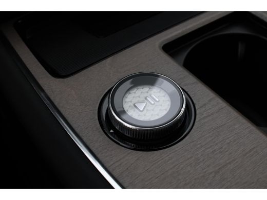 Volvo  EX90 Plus Pure Electric AWD 360&deg; camera | Luchtvering | AWD | Pilot assist | Panoramadak ActivLease financial lease