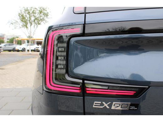 Volvo  EX90 Plus Pure Electric AWD 360&deg; camera | Luchtvering | AWD | Pilot assist ActivLease financial lease