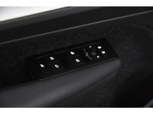 Volvo  XC40 T5 Inscription *1ste Eigenaar*Panoramadak*360 Camera*Harmann Kardon* ActivLease financial lease