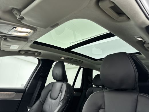 Volvo  XC90 T8 Recharge Ultra Bright | 22" | Luchtvering | Geventileerd Nappa | Stoelmassage | Trekhaak | Pan... ActivLease financial lease