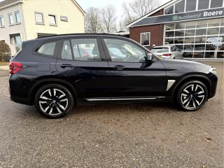 BMW iX3 Executive 80 kWh SOH 97.2%,  Panoramadak, Camera, Carplay/Android