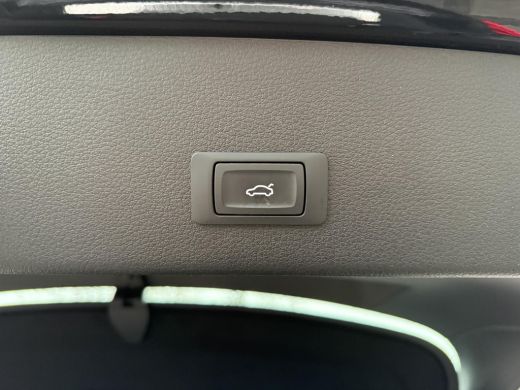 Audi e-tron 55 Aut. Quattro Bus. Edition 95kWh | Navi | Carplay | LED | Memory | ActivLease financial lease
