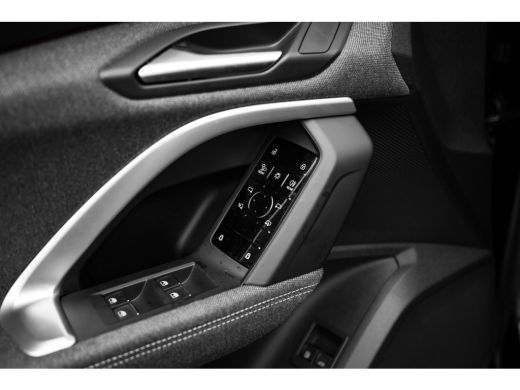 Audi Q5 Sportback 2.0 TFSI e-hybrid quattro S edition | Panoramadak | Luchtvering | Trekhaak | ActivLease financial lease