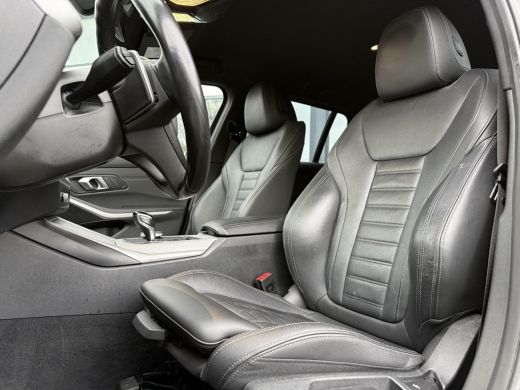 BMW 3 Serie Touring 320e Aut. Business Ed. Plus | Navi | Camera | Leder | Dravit Grau | ActivLease financial lease