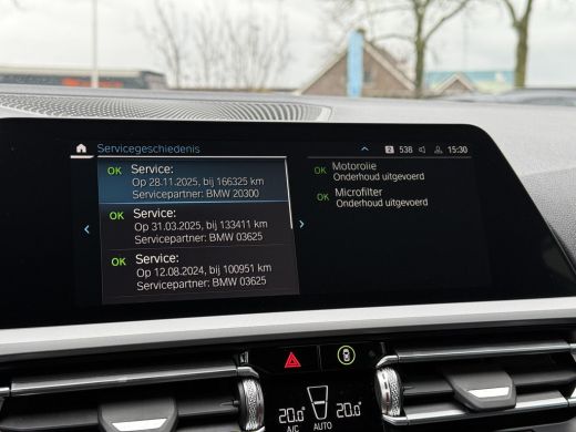 BMW 3 Serie Touring 320e Aut. Business Ed. Plus | Navi | Camera | Leder | Dravit Grau | ActivLease financial lease