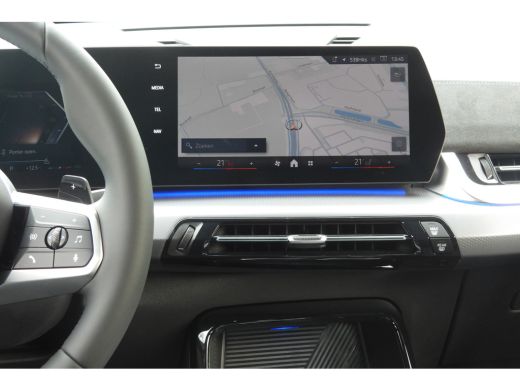 BMW X2 sDrive20i M Sport Automaat / Trekhaak / Sportstoelen / Achteruitrijcamera / M Adaptief onderstel ... ActivLease financial lease