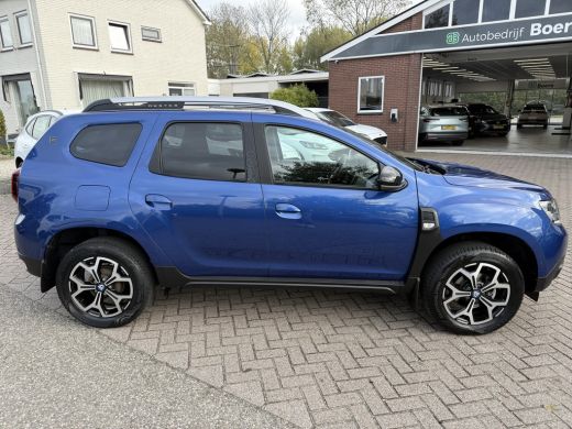 Dacia Duster 1.3 TCe 150pk Serie Limitee 15th Anniversary Trekhaak, 360 camera ActivLease financial lease