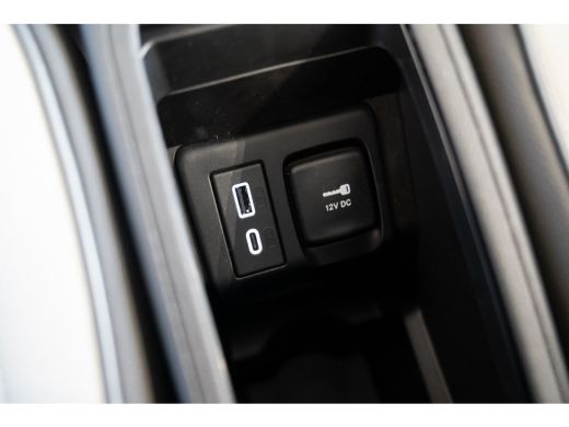 Fiat 500 La Prima 42 kWh | Camera | Climate Controle | Navigatie | Parkeersensoren | Keyless Entry & Start... ActivLease financial lease