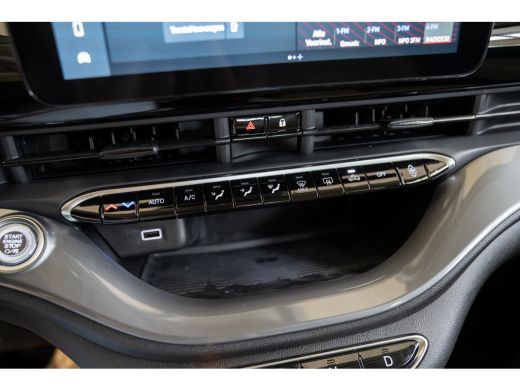 Fiat 500 La Prima 42 kWh | Camera | Climate Controle | Navigatie | Parkeersensoren | Keyless Entry & Start... ActivLease financial lease