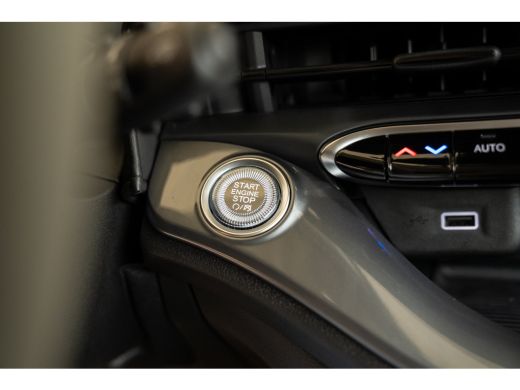 Fiat 500 La Prima 42 kWh | Camera | Climate Controle | Navigatie | Parkeersensoren | Keyless Entry & Start... ActivLease financial lease