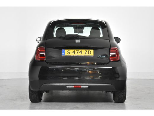 Fiat 500 Urban 42 kWh Climate control | DAB+ | Carplay | Cruise control | ActivLease financial lease