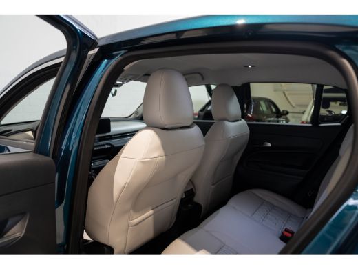 Fiat 600 1.2 145PK Hybrid La Prima | Camera | Elektrische Achterklep | Climate Controle | Navigatie | Kuns... ActivLease financial lease