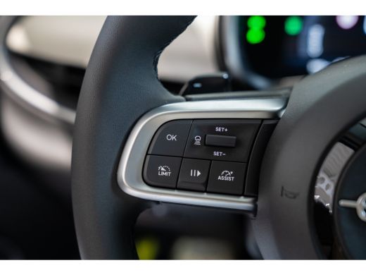 Fiat 600 1.2 145PK Hybrid La Prima | Camera | Elektrische Achterklep | Climate Controle | Navigatie | Kuns... ActivLease financial lease