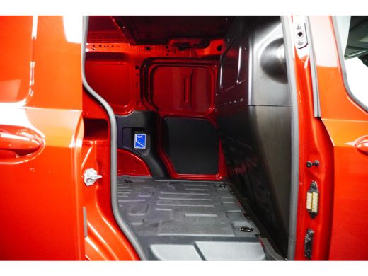 Ford Transit Courier Limited 1.5 TDCI ActivLease financial lease