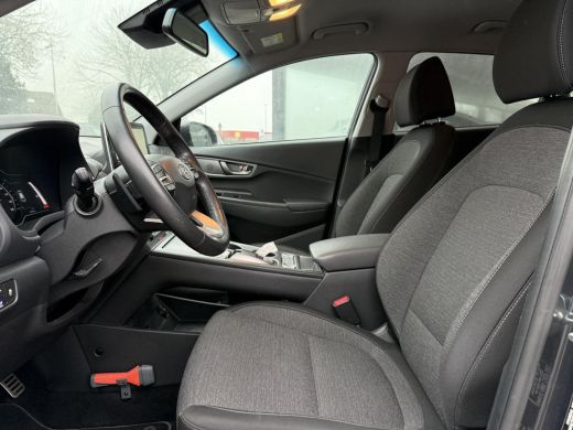 Hyundai Kona EV Fashion 64 kWh 3-Phase | Navi | Camera | Krell Sound | HUD | ActivLease financial lease