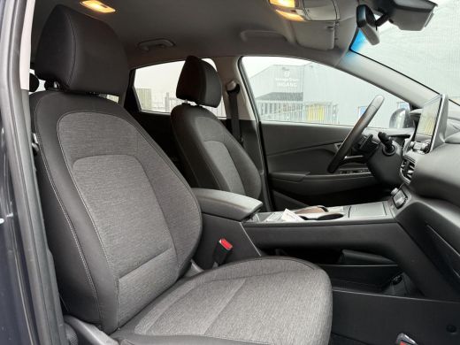 Hyundai Kona EV Fashion 64 kWh 3-Phase | Navi | Camera | Krell Sound | HUD | ActivLease financial lease