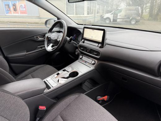 Hyundai Kona EV Fashion 64 kWh 3-Phase | Navi | Camera | Krell Sound | HUD | ActivLease financial lease