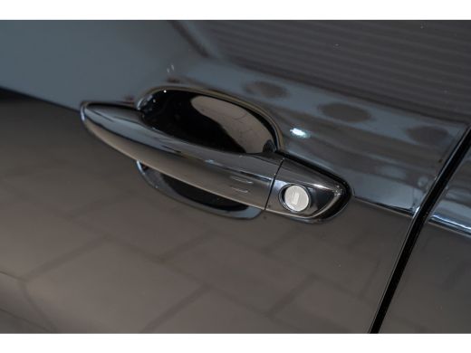 Jeep Avenger Summit 54 kWh | Panoramadak | El. Achterklep | Stoelverwarming | Navigatie | Camera | Parkeersens... ActivLease financial lease