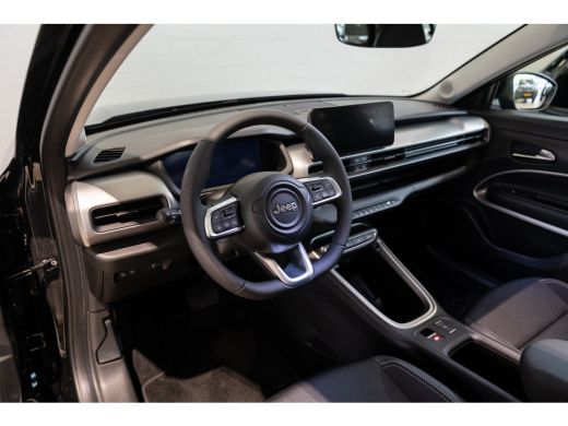 Jeep Avenger Summit 54 kWh | Panoramadak | El. Achterklep | Stoelverwarming | Navigatie | Camera | Parkeersens... ActivLease financial lease