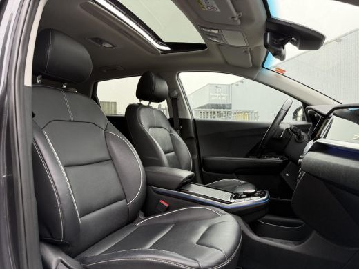 Kia e-Niro DynamicLine 64 kWh 3-Phase | Navi | Camera | LED | ActivLease financial lease
