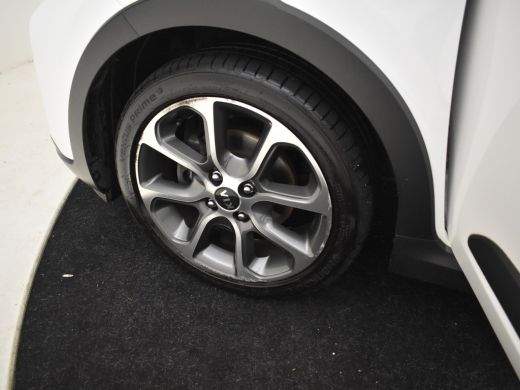 Kia Picanto 1.0 T-GDI X-Line 99pk | Camera achter | Cruise control | Navigatie | Stuur+stoelverwarming | Priv... ActivLease financial lease