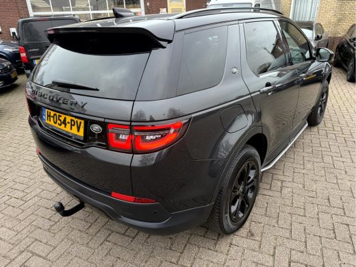 Land Rover Discovery Sport D150 2.0 R-Dynamic S NL. Auto, Navi, Camera, Trekhaak. ActivLease financial lease