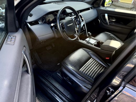 Land Rover Discovery Sport D150 2.0 R-Dynamic S NL. Auto, Navi, Camera, Trekhaak. ActivLease financial lease