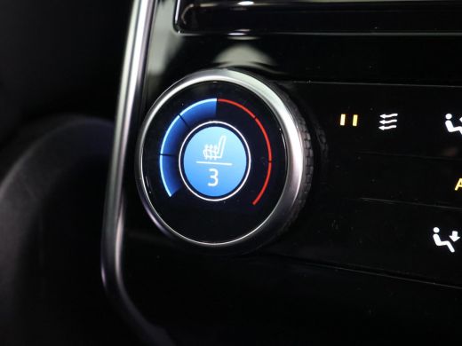 Land Rover Range Rover 3.0 D300 HSE MHEV *BTW* SHADOW PACK + MASSAGE | HEAD-UP | SFEERVERL. | KOELBOX | TREKHAAK ActivLease financial lease