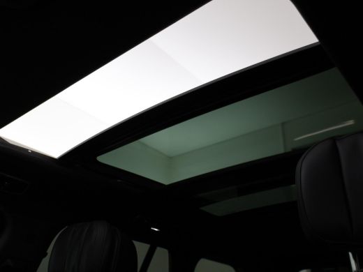 Land Rover Range Rover 3.0 D300 HSE MHEV *BTW* SHADOW PACK + MASSAGE | HEAD-UP | SFEERVERL. | KOELBOX | TREKHAAK ActivLease financial lease