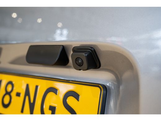 Opel Combo-e 136 L1 50kWh | 8 Jaar Garantie | Camera | Parkeersensoren | Apple Carplay & Android Auto | Laadru... ActivLease financial lease