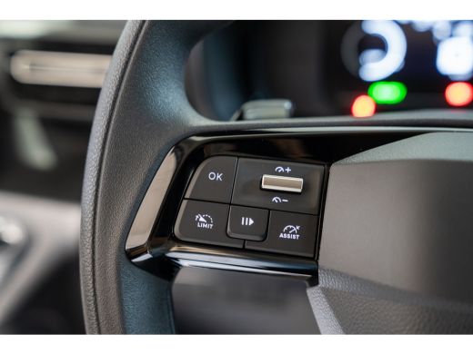 Opel Combo-e 136 L1 50kWh | 8 Jaar Garantie | Camera | Parkeersensoren | Apple Carplay & Android Auto | Laadru... ActivLease financial lease