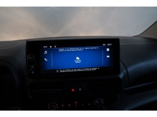 Opel Combo-e 136 L1 50kWh | 8 Jaar Garantie | Camera | Parkeersensoren | Apple Carplay & Android Auto | Laadru... ActivLease financial lease