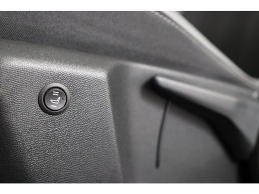 Opel Mokka-e Business Elegance 50-kWh 11kw bl. | 3-Fase | Trekhaak | Navi | LED | Clima | Camera | Cruise | Ke... ActivLease financial lease