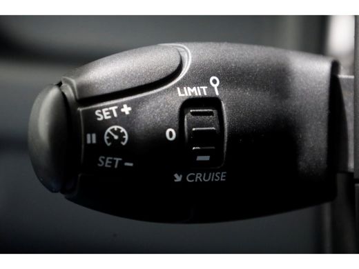 Peugeot Expert 2.0 BlueHDI 120pk E6 Lang D.C. Premium Airco/Navi/Camera 05-2017 ActivLease financial lease