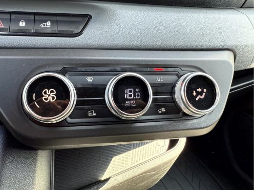 Renault Master T35 2.0 dCi 150pk L3H2 Advance 2x Schuifdeur, Trekhaak, Camera ActivLease financial lease