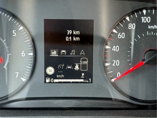 Renault Master T35 2.0 dCi 150pk L3H2 Advance 2x Schuifdeur, Trekhaak, Camera ActivLease financial lease