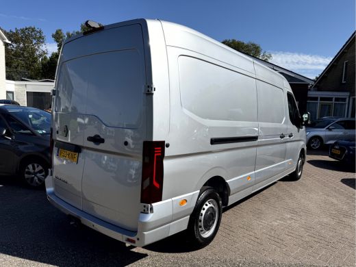 Renault Master T35 2.0 dCi 150pk L3H2 Advance 2x Schuifdeur, Trekhaak, Camera ActivLease financial lease