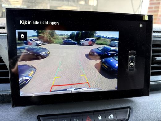 Renault Master T35 2.0 dCi 150pk L3H2 Advance 2x Schuifdeur, Trekhaak, Camera ActivLease financial lease