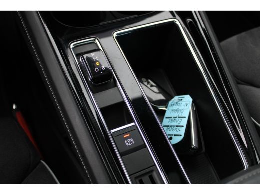 Skoda Enyaq iV 80 Sportline SOh 90% PANO LEER SFEER TREKHAAK 158000KM!!! ActivLease financial lease