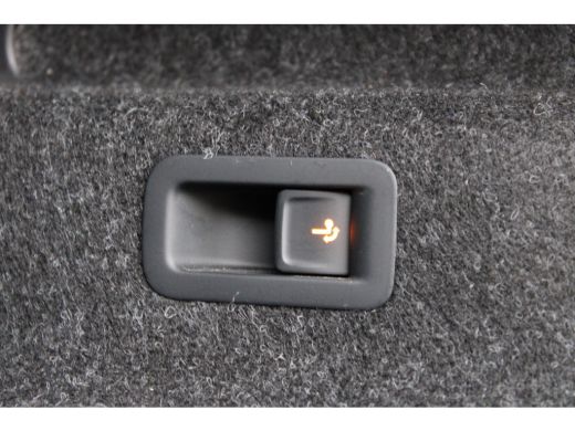 Skoda Enyaq iV 80 Sportline SOh 90% PANO LEER SFEER TREKHAAK 158000KM!!! ActivLease financial lease