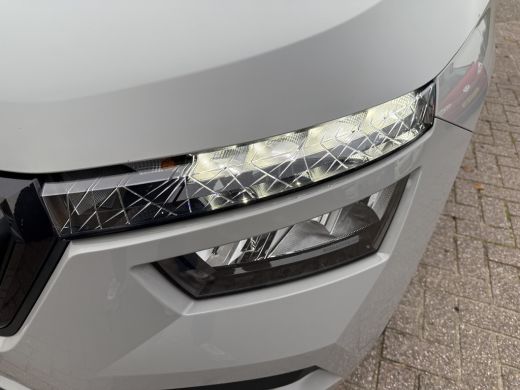 Skoda Kamiq 1.0 TSI Sport Business Panoramadak, Stoelverwarming ActivLease financial lease
