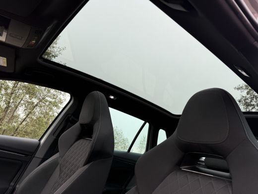 Skoda Kamiq 1.0 TSI Sport Business Panoramadak, Stoelverwarming ActivLease financial lease